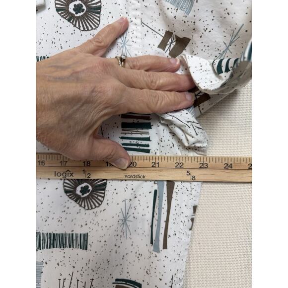 Men's MBX Premium Goods Shirt L Short Sleeve Button Up All Over Graphic Print - Picture 9 of 12